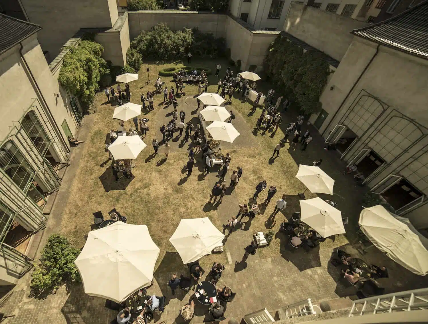 Exclusive function room in the heart of Copenhagen! Flexible setting for company parties and team building.